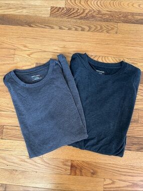 UNTUCKit Size XL Men's Crewneck Tee Pair in Charcoal and Black